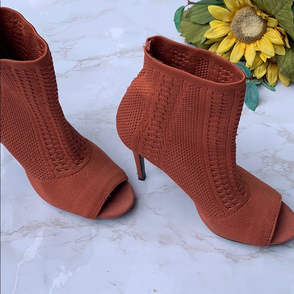 Sock High Heels, knitted material, size 7.5 - Picture 3 of 6